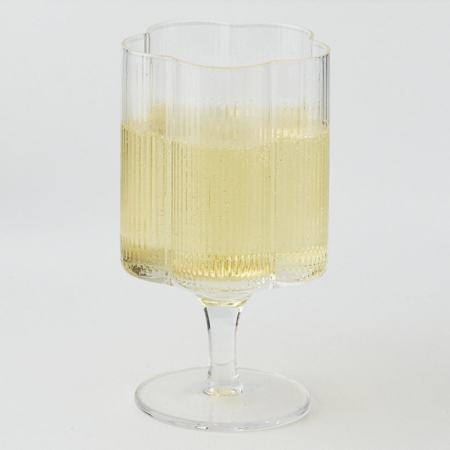 GigiandTom Ribbed Flower Wine Glass | Wine Glasses