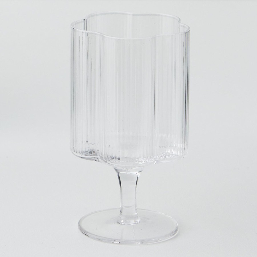 GigiandTom Ribbed Flower Wine Glass | Wine Glasses