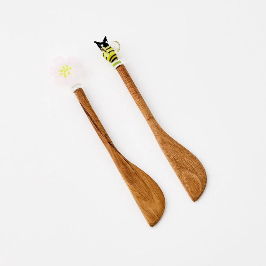 GigiandTom Honeybee Wooden Butter Knife Set | Tableware