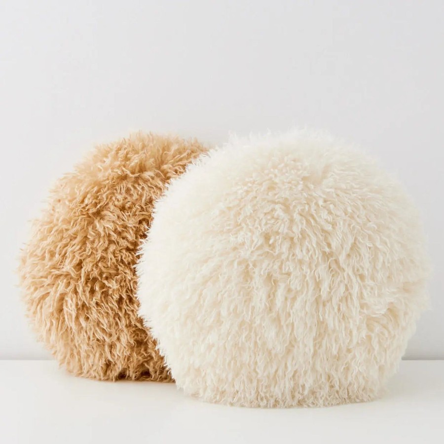 GigiandTom Carmela Faux Fur Circular Accent Cushion Ivory | Cushions & Throws